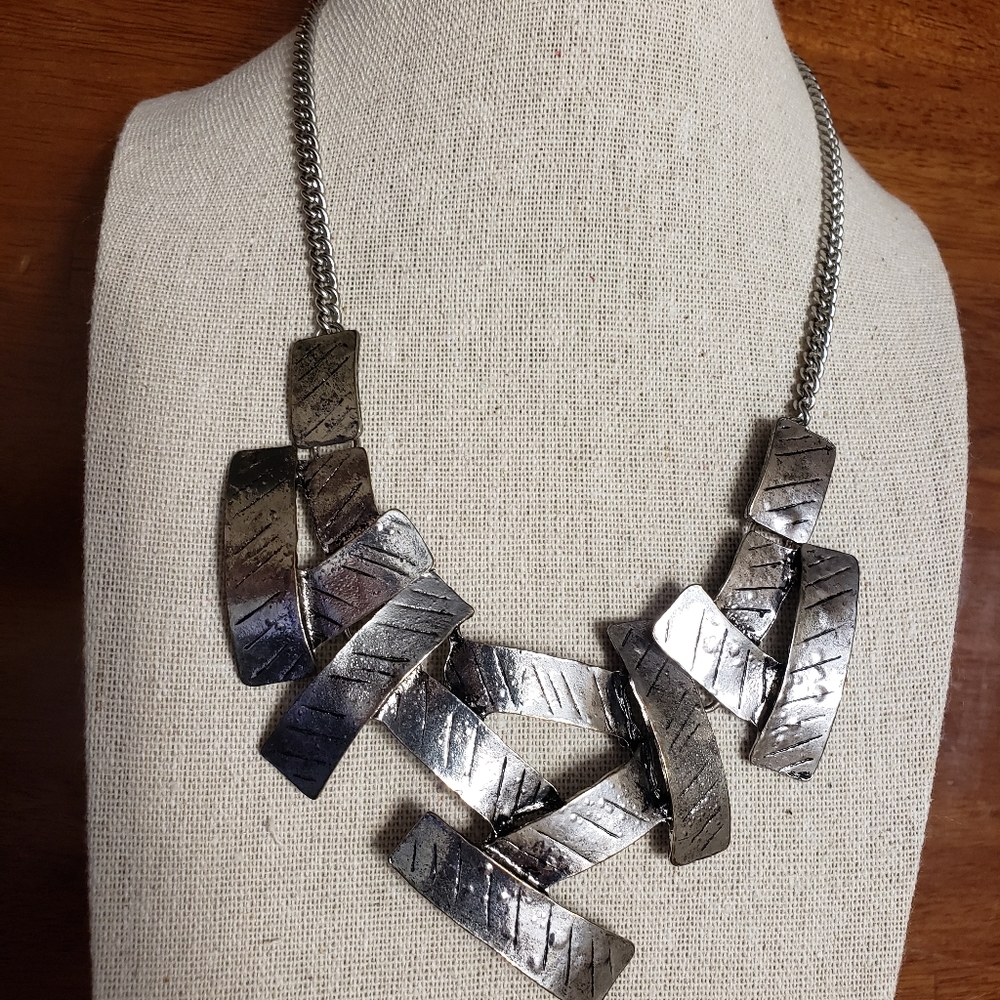 Metal Choker 🎁 - Picture 2 of 3